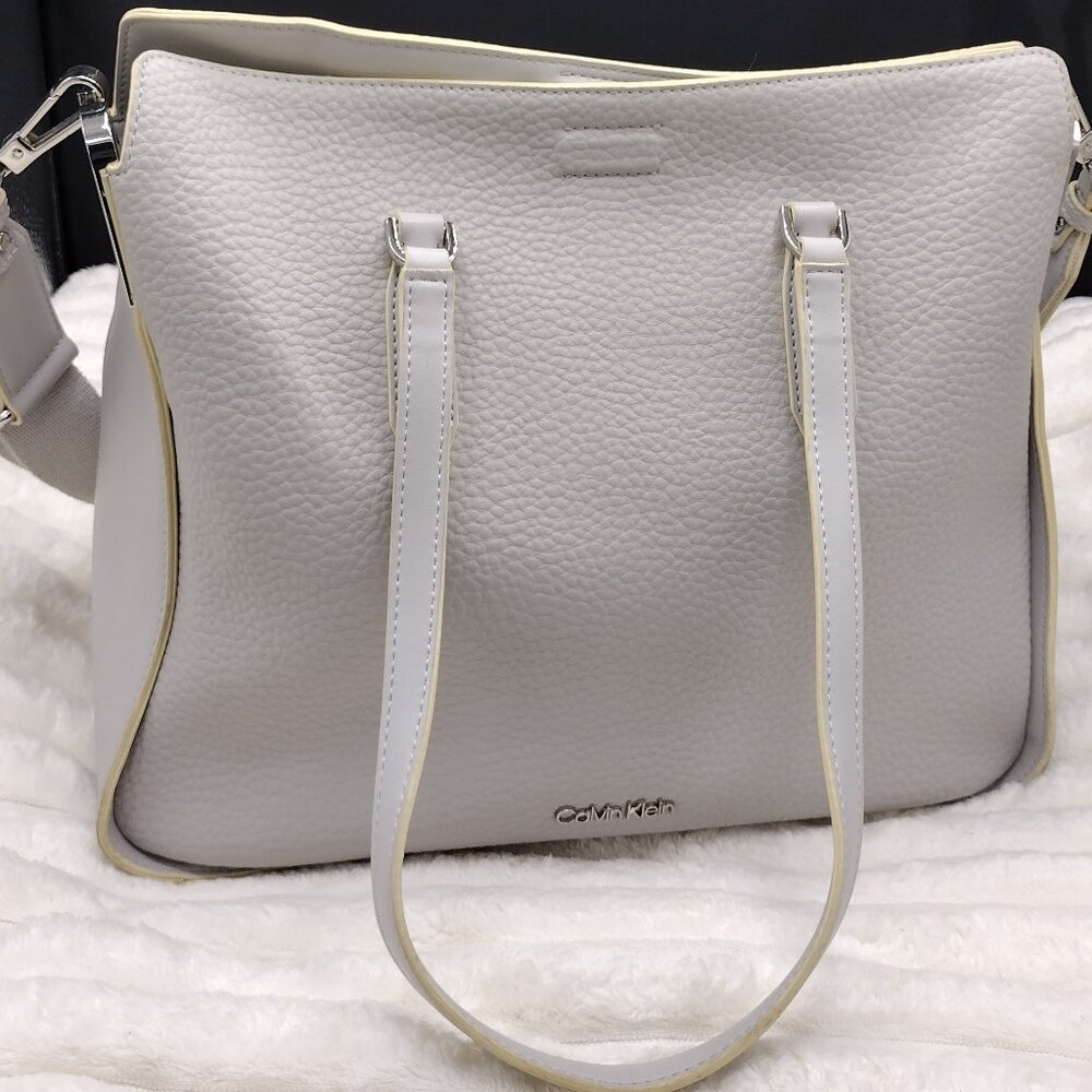 Calvin Klein Fay Convertible East/West Tote Bag in Dove Grey Vegan Leather - Picture 2 of 9